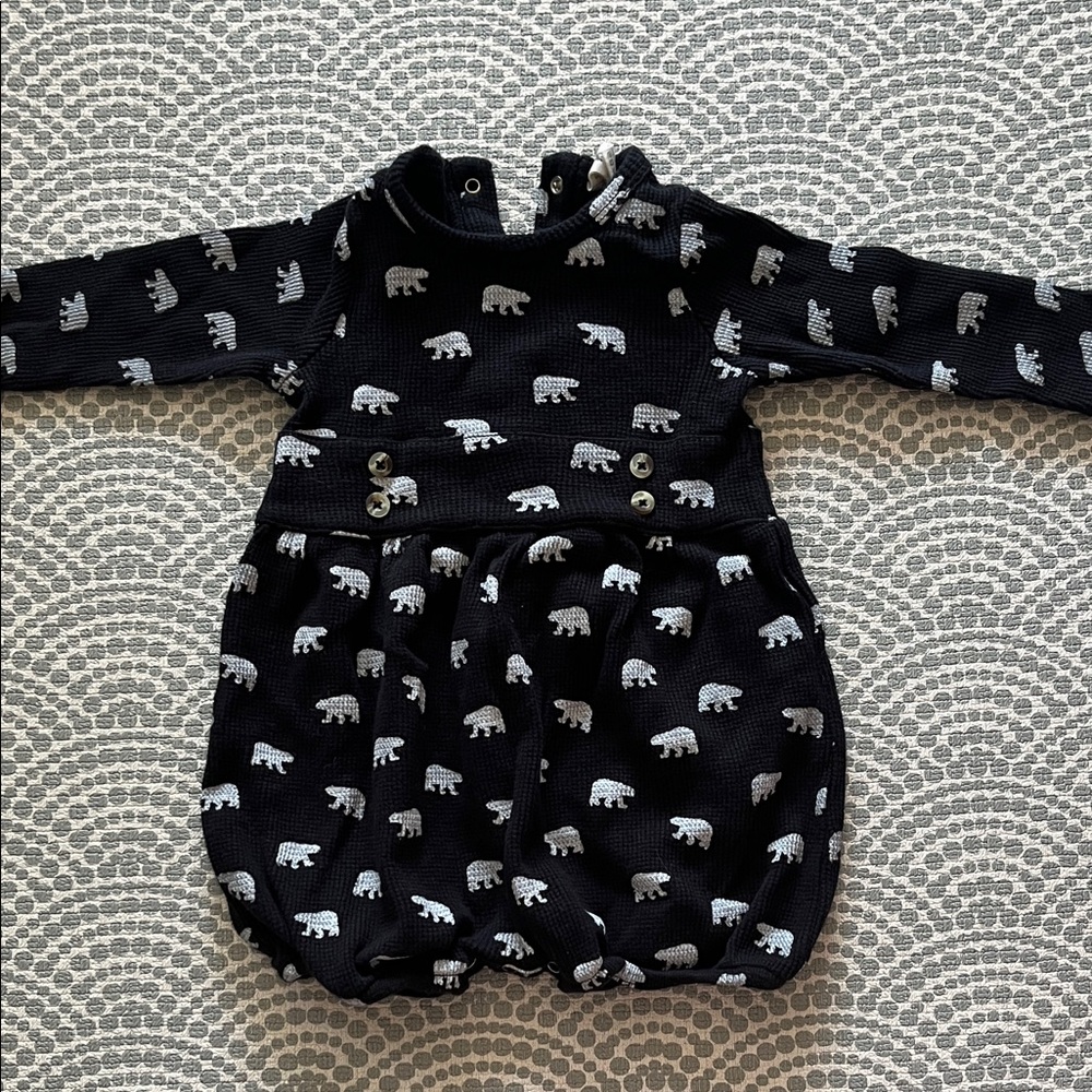 Kate Quinn Black Baby Romper with Bear Print 12-18 months